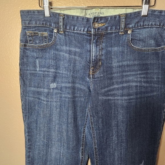 Lands End Womens Fit & Flare Medium Wash Blue Jeans-Size 16/33 - Picture 2 of 14
